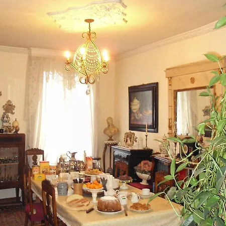 La Torre Della Meridiana Μπέργκαμο