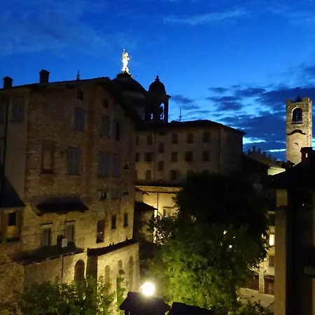 La Torre Della Meridiana * Μπέργκαμο